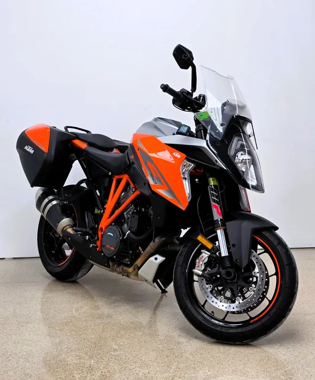 KTM 1290 SUPER DUKE GT