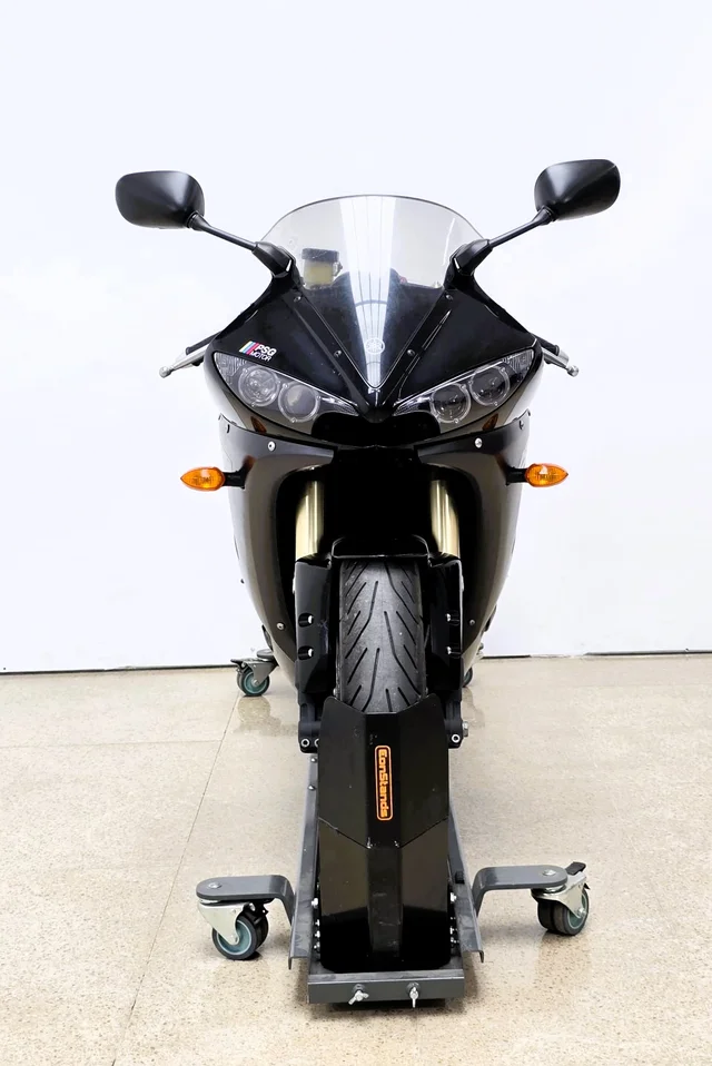 YAMAHA YZF R6 - Imagen 3