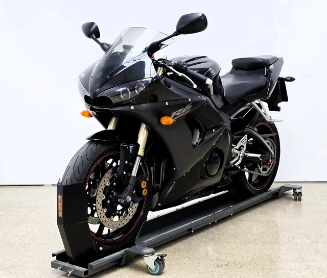 YAMAHA YZF R6 - Imagen 4