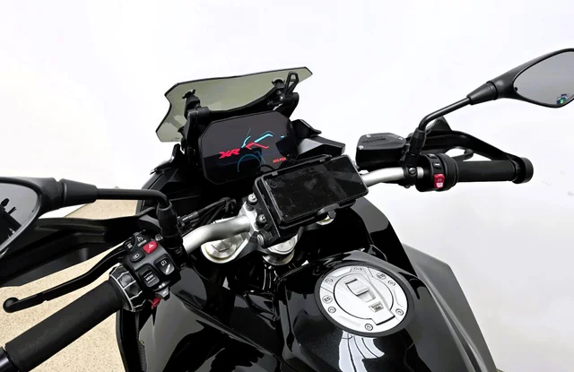 BMW F 900 XR - Imagen 2